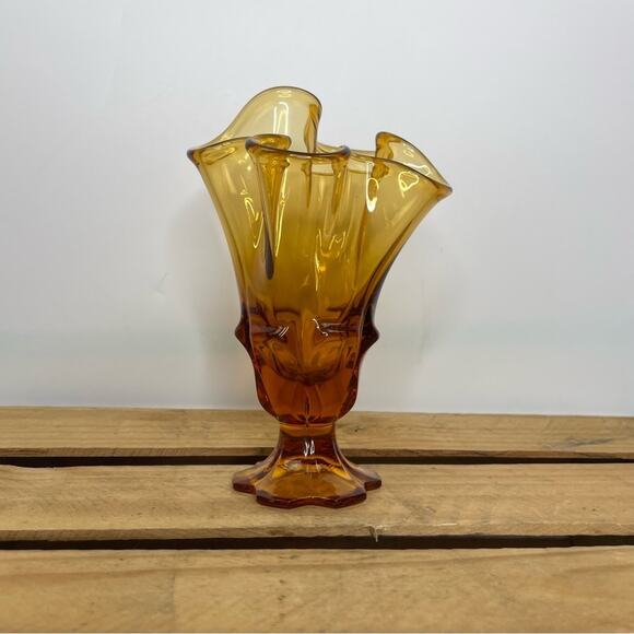 Vintage amber color asymmetrical vase - Picture 4 of 7